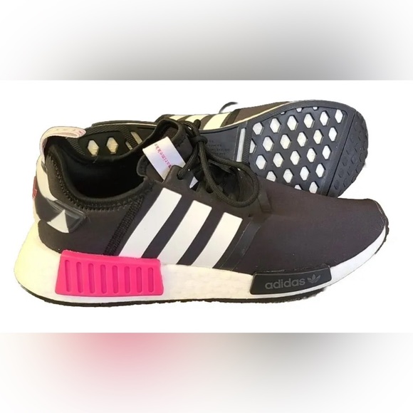 adidas Shoes - Adidas Marimekko x NMD_R1 'Laine Wave' Women's 9.5 H00655, EUC
